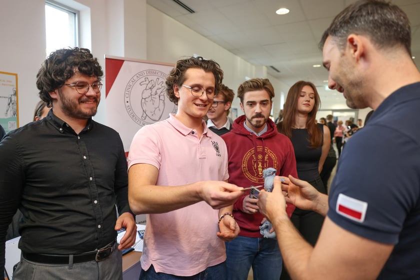 Spotkanie z polskim astronautą dr Sławoszem Uznańskim-Wiśniewskim na Uniwersytecie medycznym we Wrocławiu, 12 listopada 2025