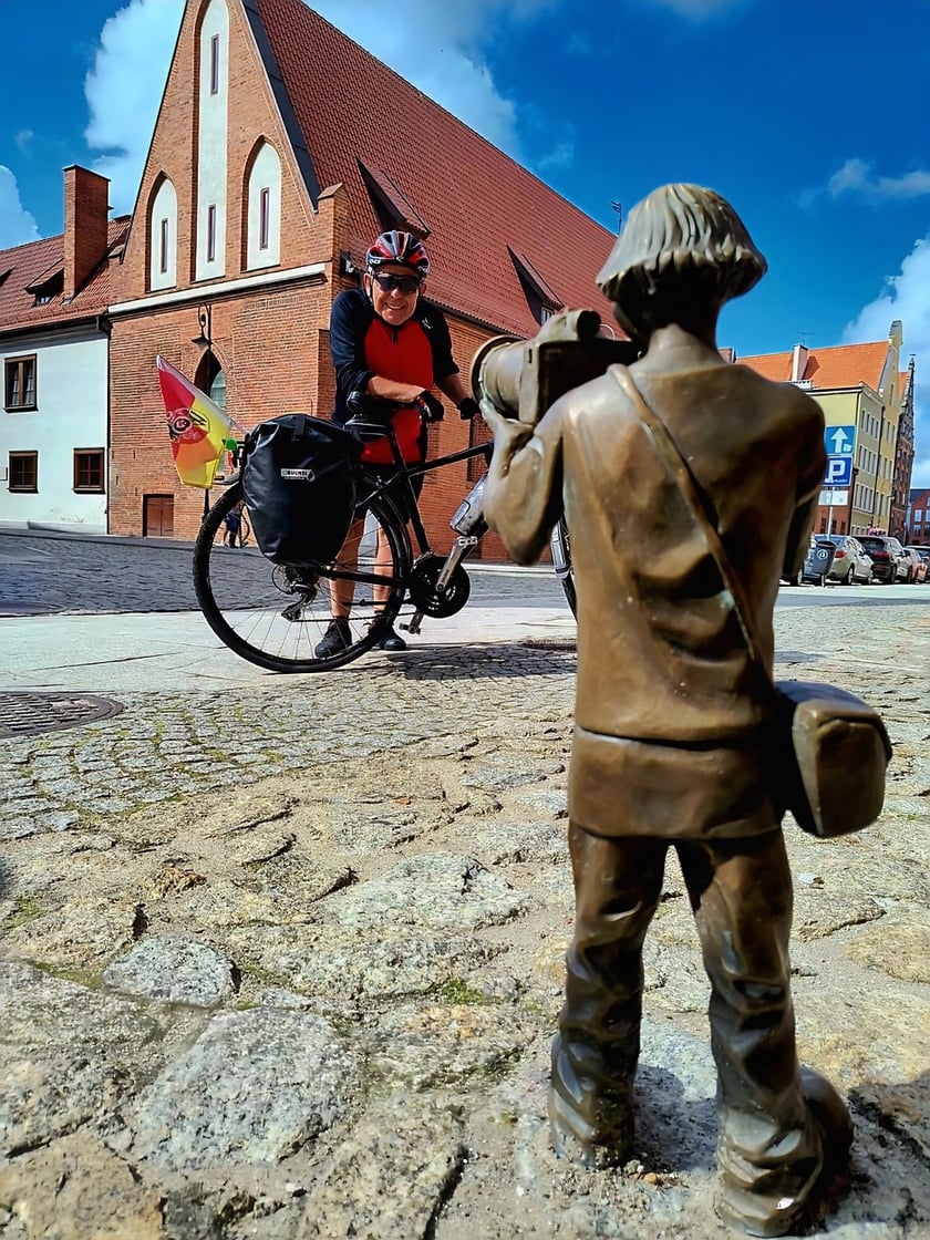 J&J dookoła Polski. Są już na półmetku i zapraszają na spotkanie w CAL na Maślicach | ZDJĘCIA