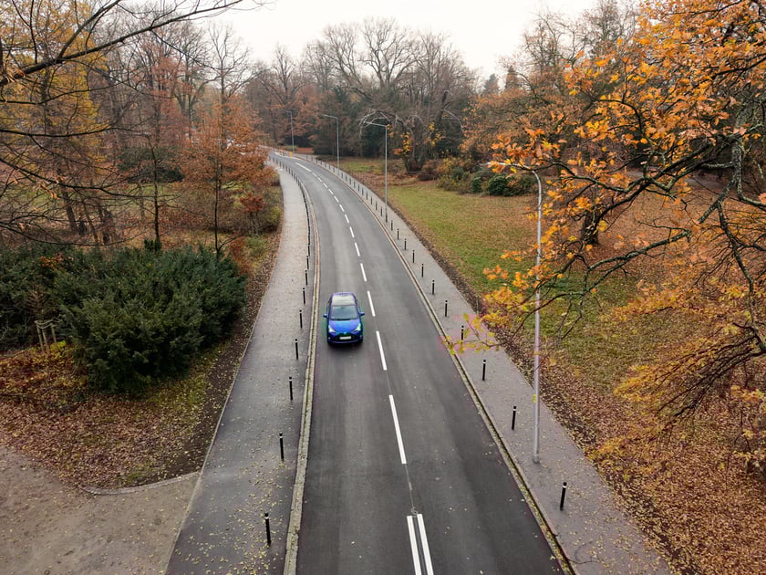 Ulica Walig&oacute;rskiego po remoncie. Wrocław, 16.11.2025.