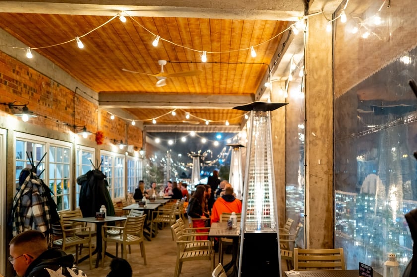 jarmark świąteczny w Marinie Kleczków we Wrocławiu