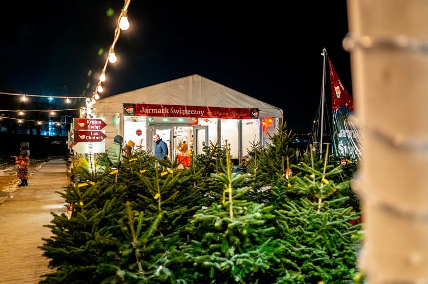 jarmark świąteczny w Marinie Kleczków we Wrocławiu