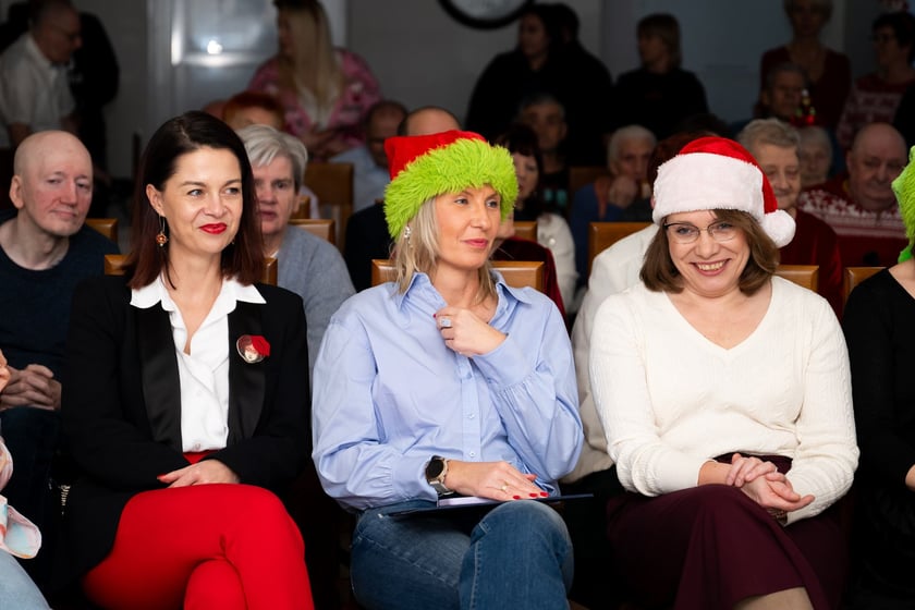 Finał akcji „Listy do Świętego Mikołaja” w DPS przy ul. Rędzińskiej we Wrocławiu