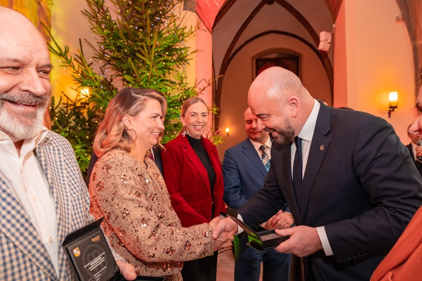 Wręczenie radnym medali "Ad Gloriam Urbis" - "Ku chwale miasta"