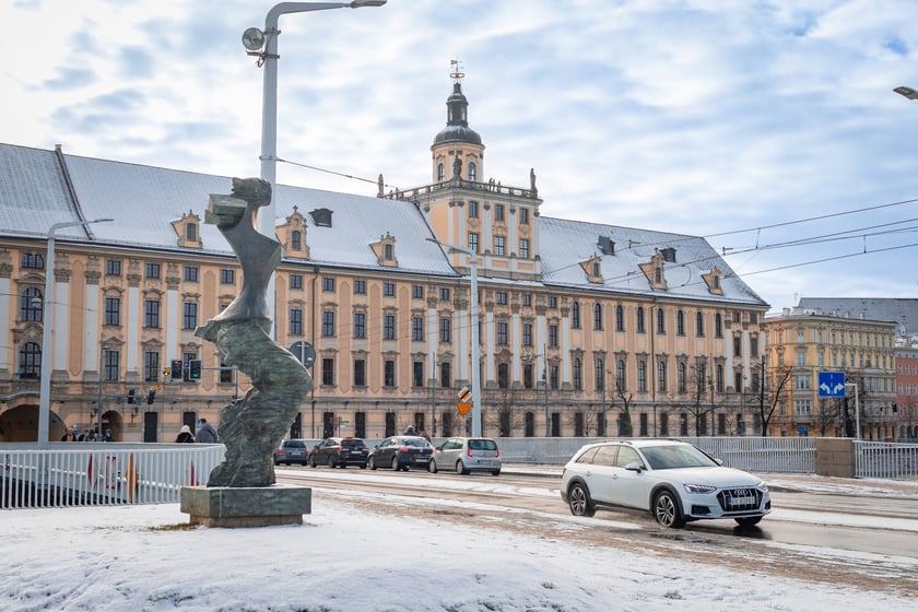 Zimowy niedzielny poranek 4 stycznia 2026 roku
