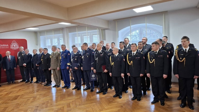 28 stycznia w Komendzie Miejskiej Państwowej Straży Pożarnej we Wrocławiu odbyła się uroczysta zbiórka