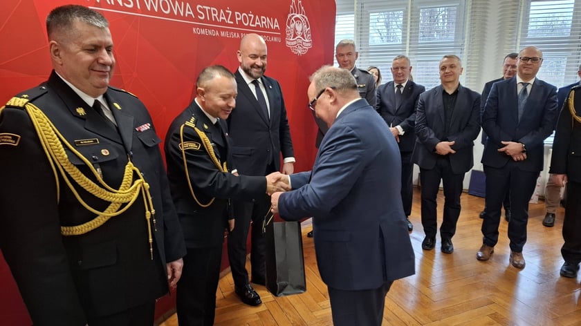 28 stycznia w Komendzie Miejskiej Państwowej Straży Pożarnej we Wrocławiu odbyła się uroczysta zbiórka