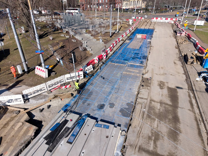 Remont torowiska w rejonie skrzyżowania Glinianej z Borowską