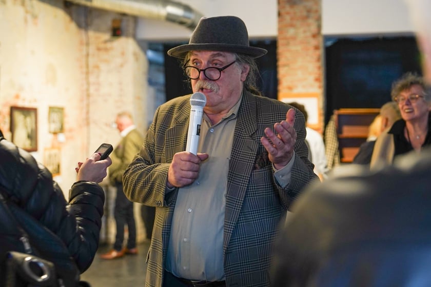 Wystawa „Monidła – portret ślubny” - werisaż