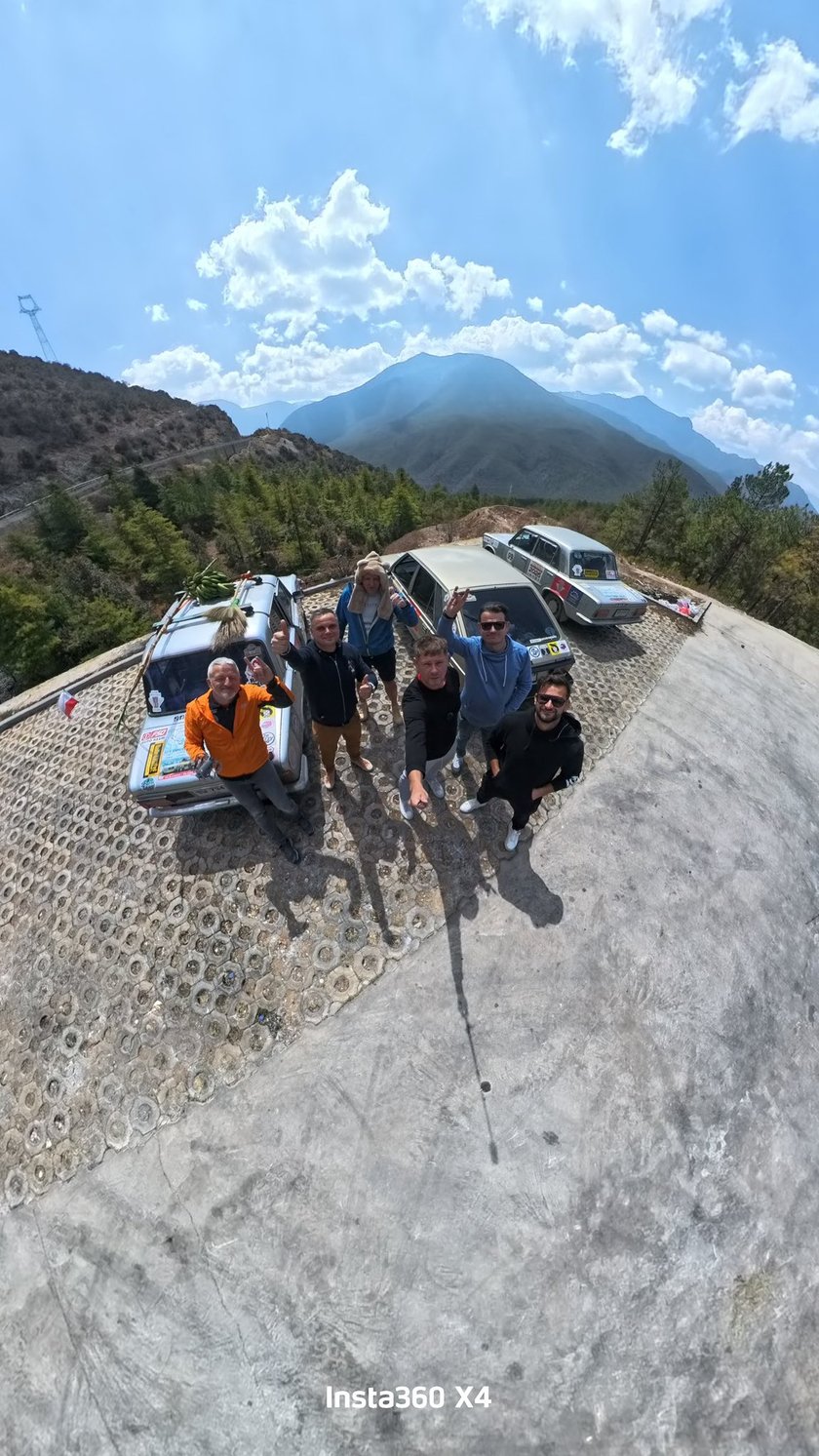 Wyprawa "Z Ziemi Tajskiej do Polski" - Chiny