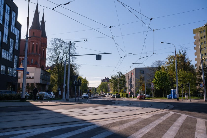 Tramwaje wr&oacute;ciły na Glinianą. Zdjęcia z 1.05.