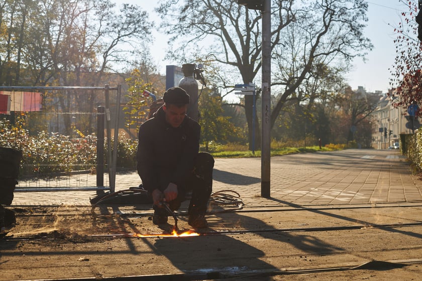 Wymiana torowiska w ul. Kochanowskiego