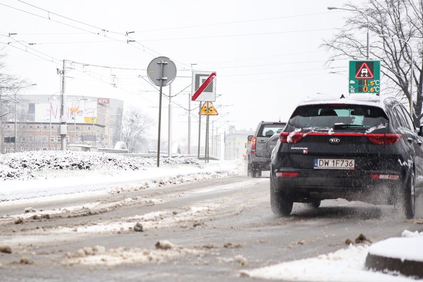 Atak zimy we Wrocławiu - piątek, 3 lutego 2023 r.