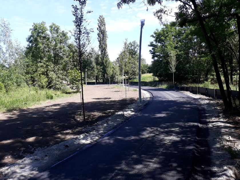 Zdjęcie z ubiegłego roku z budowy łącznie 720 m trasy między ul. Bardzką a Śliwkową oraz Ziębicką a Gazową.