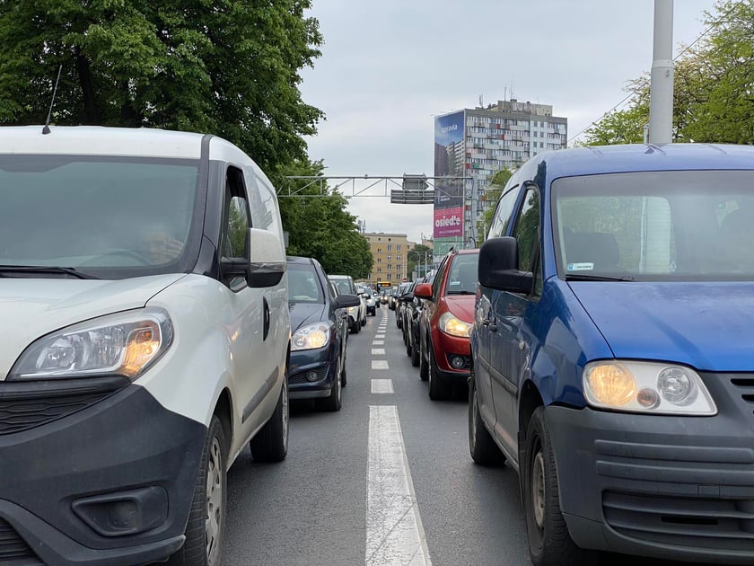 W okolicach dworca świebodzkiego zderzyły się dwa tramwaje. Spowodowało to duże utrudnienia w ruchu.