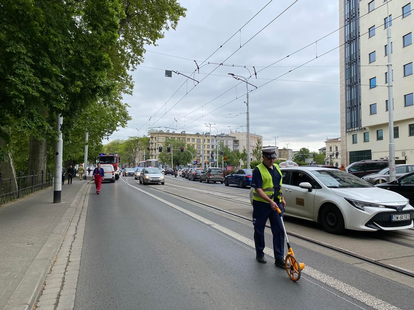 W okolicach dworca świebodzkiego zderzyły się dwa tramwaje. Spowodowało to duże utrudnienia w ruchu.