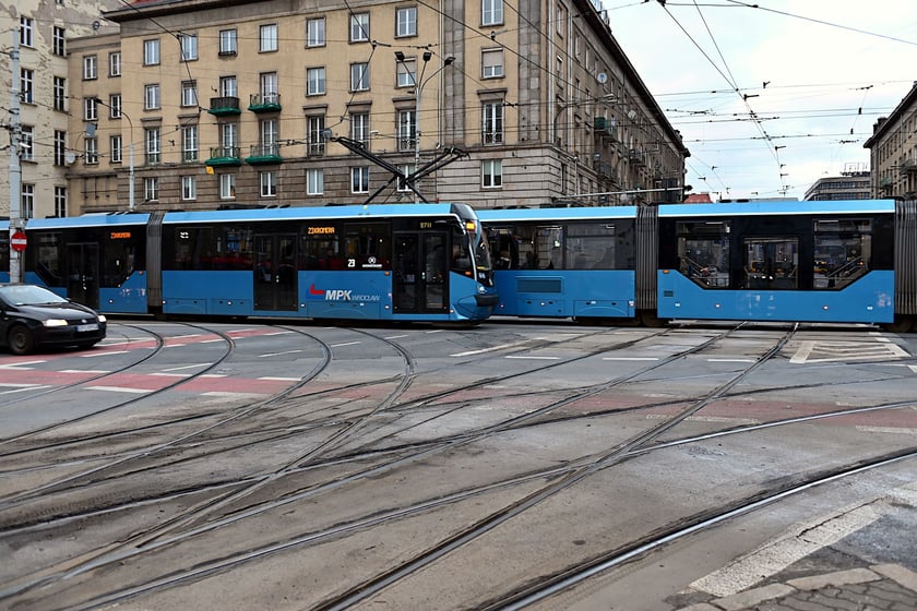 Skrzyżowanie ulic Piłsudskiego i Świdnickiej. 29 lipca rozpocznie się tu remont.