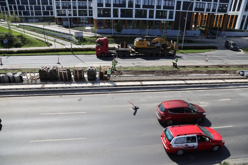 Remont torowiska przy ul. Legnickiej we Wrocławiu, postęp prac