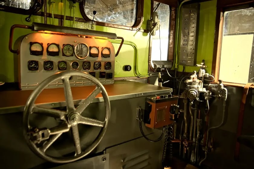 Pociąg retro we Wrocławiu