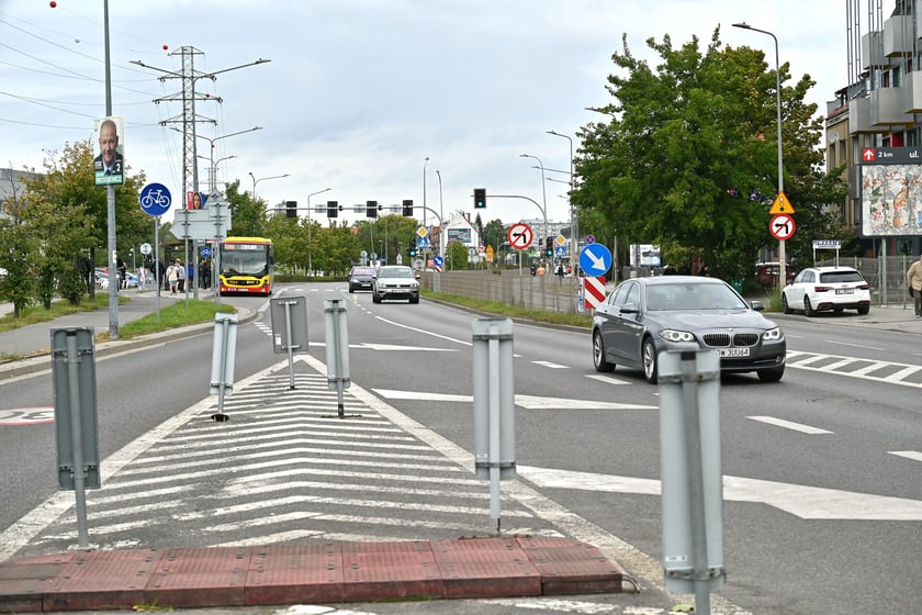 Ul. Borowska. Tędy, w kierunku pętli przy nasypie kolejowym, ma w przyszłości&nbsp;jechać tramwaj.&nbsp;