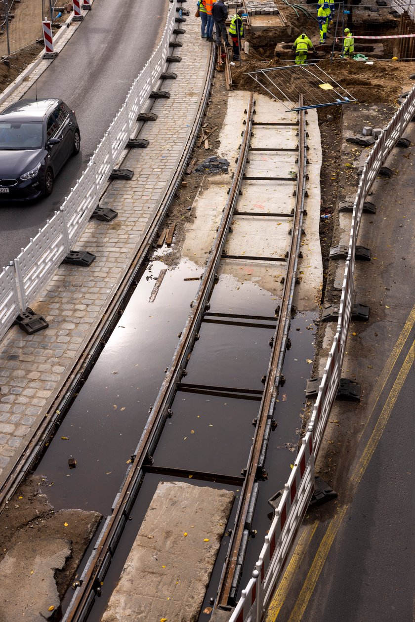 Remont ulicy Pomorskiej i zachodniej części placu Staszica.