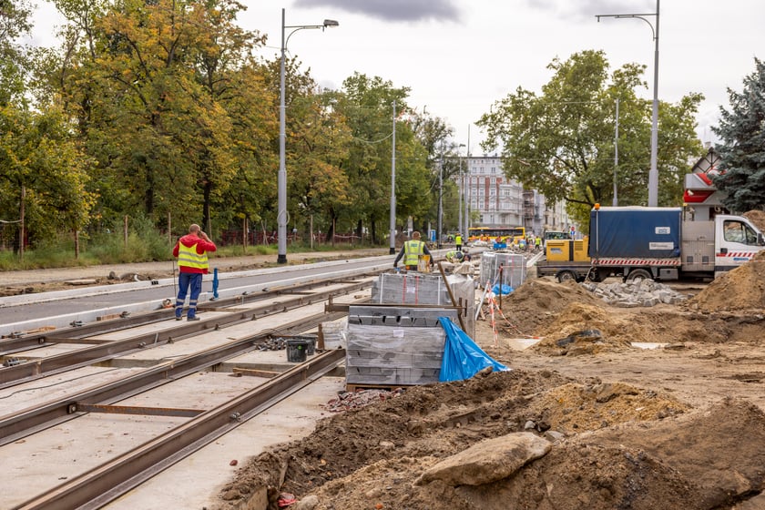 Remont ulicy Pomorskiej i zachodniej części placu Staszica.