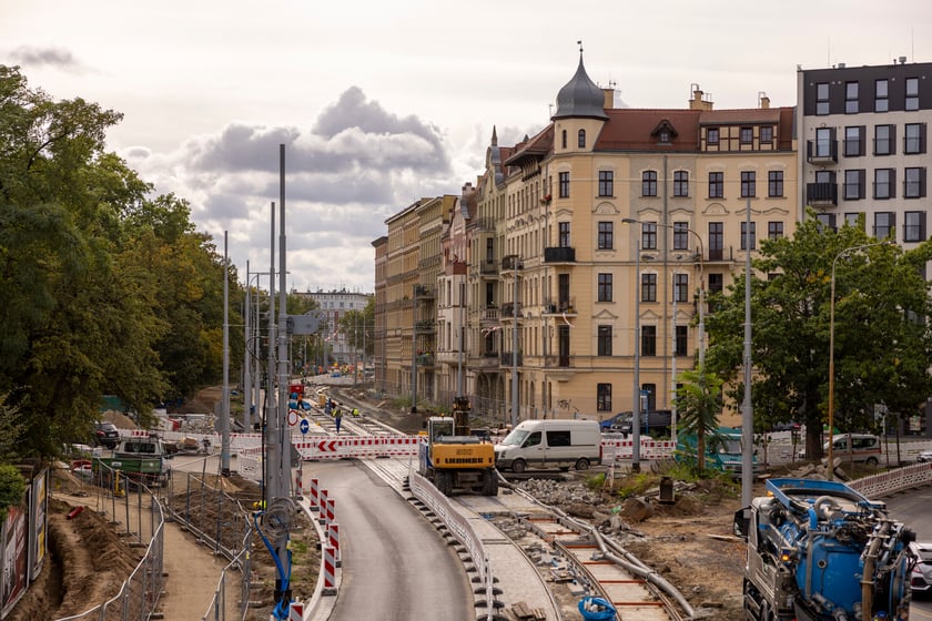Remont ulicy Pomorskiej i zachodniej części placu Staszica.