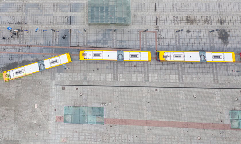 MPK Wrocław zaprezentowało wszystkie swoje elektryczne autobusy na placu Wolności.