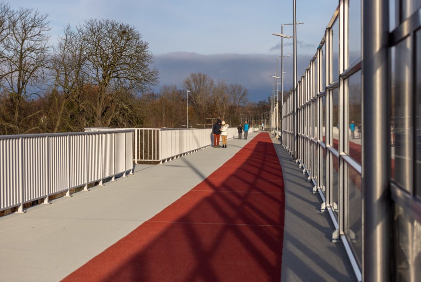 Aleja Wielkiej Wyspy parę dni przed otwarciem.