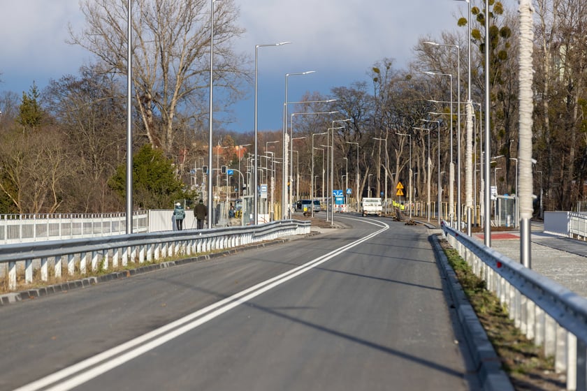 Aleja Wielkiej Wyspy parę dni przed otwarciem.