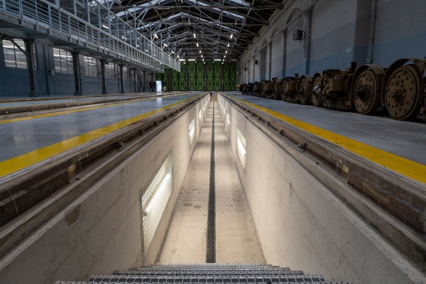 Świeżo wyremontowana hala w zajezdni Gaj.