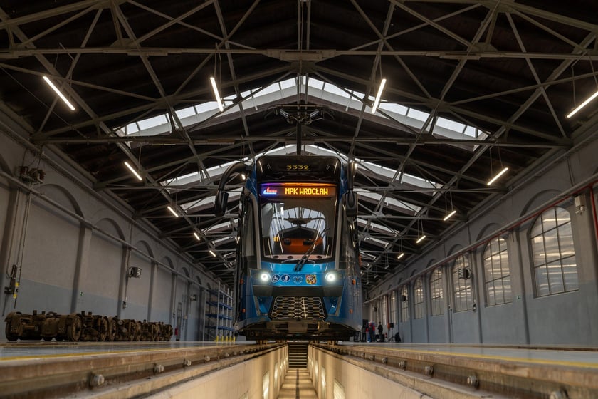 Świeżo wyremontowana hala w zajezdni Gaj.