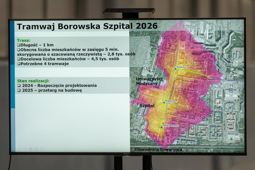Konferencja prezydenta Jacka Sutryka, MPK oraz Biura Zr&oacute;wnoważonej Mobilności UMW w zajezdni Gaj.