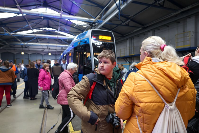 Prezentacja nowego tramwaju Pesa Twist 146N