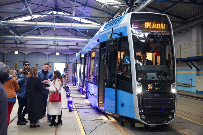 Prezentacja nowego tramwaju Pesa Twist 146N