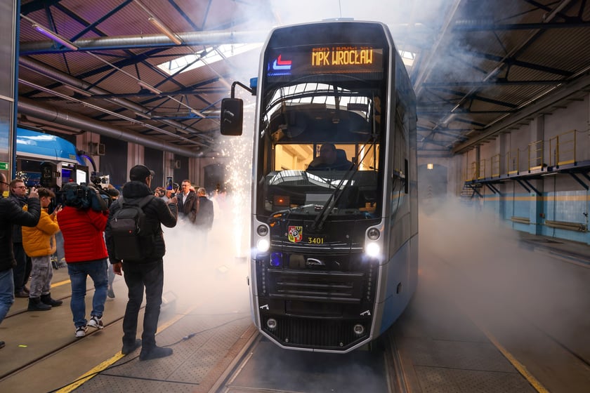 Prezentacja nowego tramwaju Pesa Twist 146N