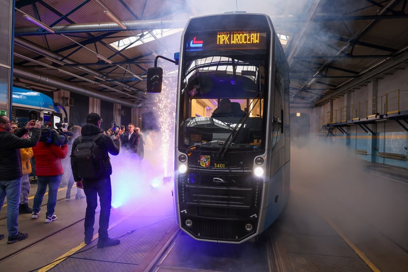 Prezentacja nowego tramwaju Pesa Twist 146N
