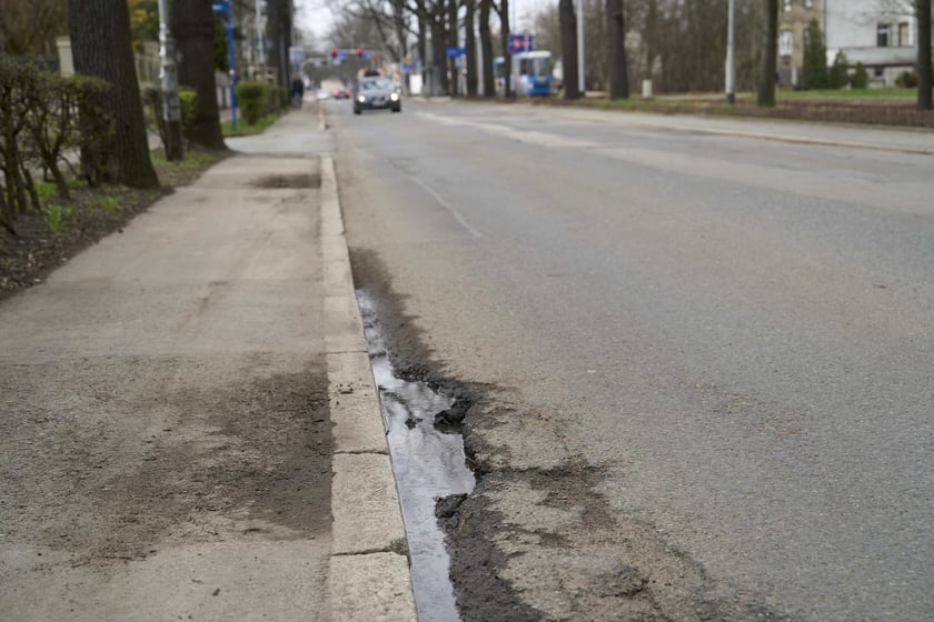 Tak wygląda ulica Olszewskiego przed remontem.