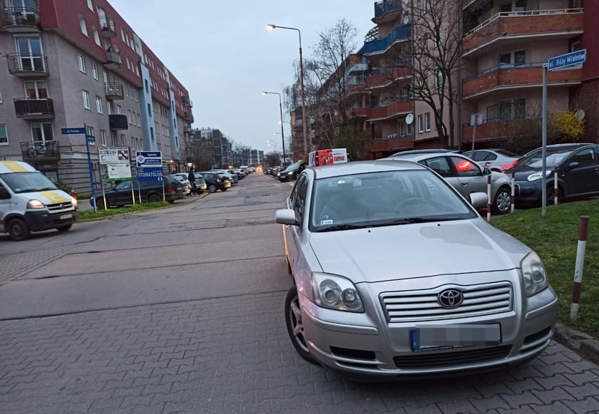 Mistrzowie parkowania na wrocławskich ulicach