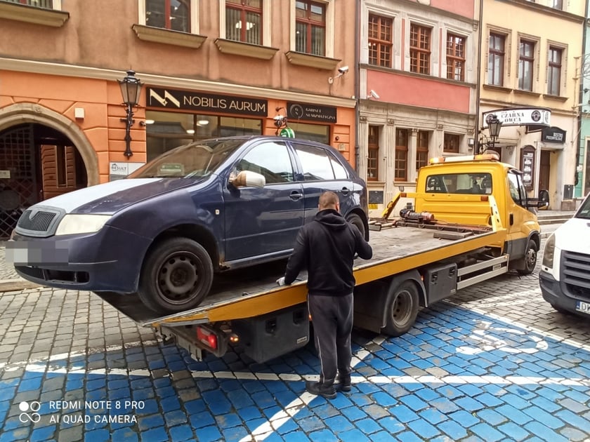 Mistrzowie parkowania na wrocławskich ulicach