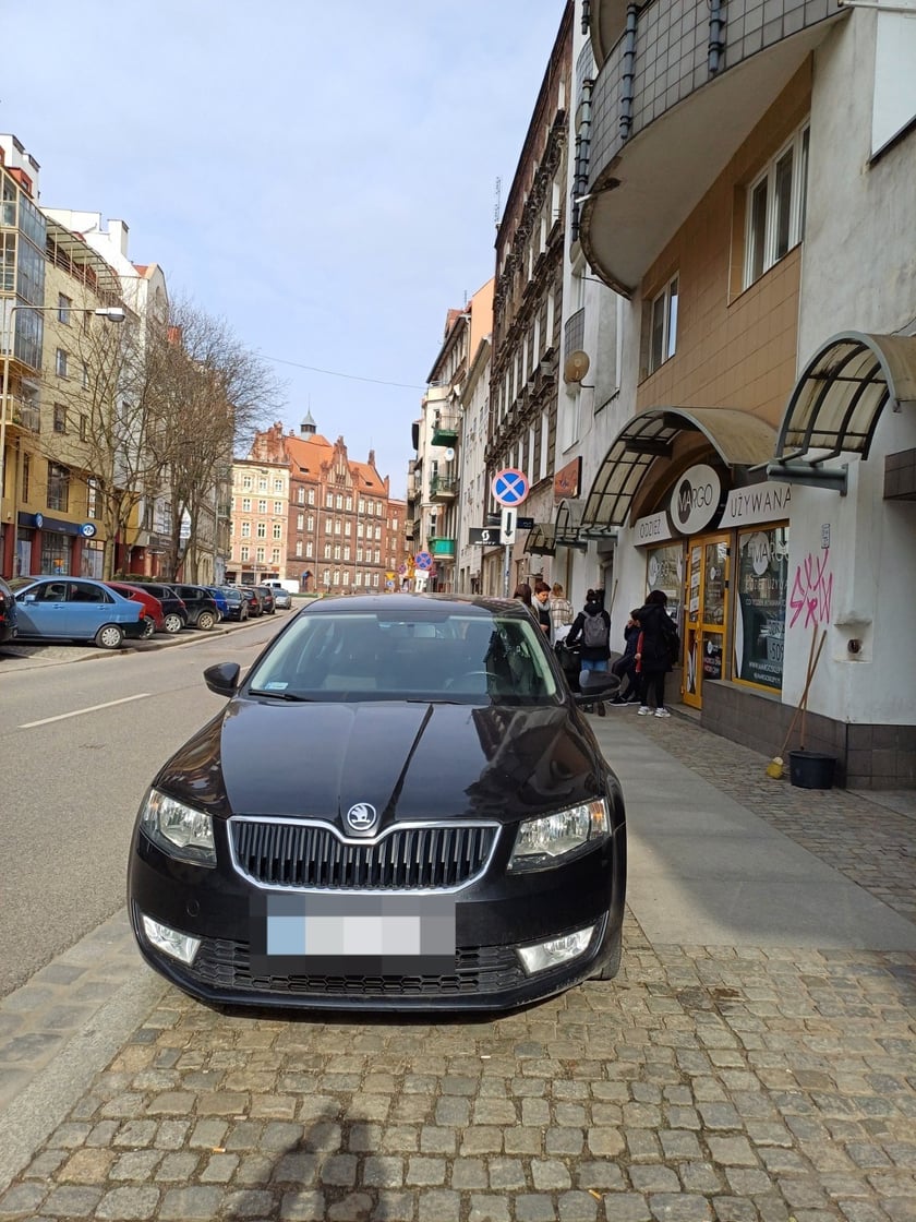 Mistrzowie parkowania na wrocławskich ulicach