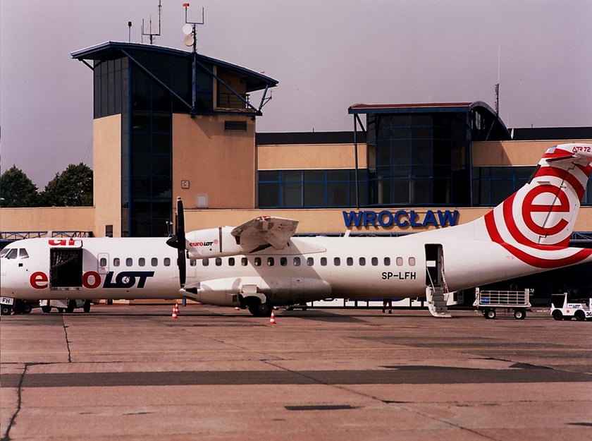 Zdjęcia archiwalne -  terminal wrocławskiego lotniskach