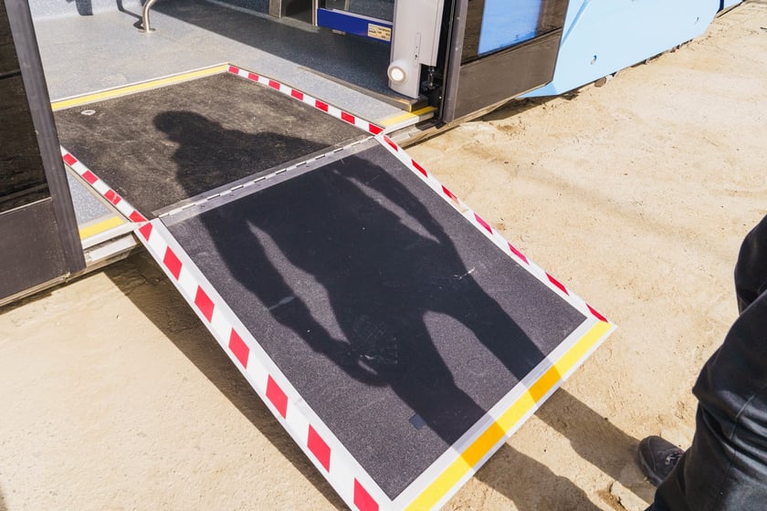 Wnętrze wrocławskiej Pesy Twist 146N.