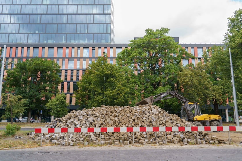 Na ul. Świdnickiej i Powstańców Śląskich nowe torowisko zyska odcinek od ul. Piłsudskiego do Zaolziańskiej.