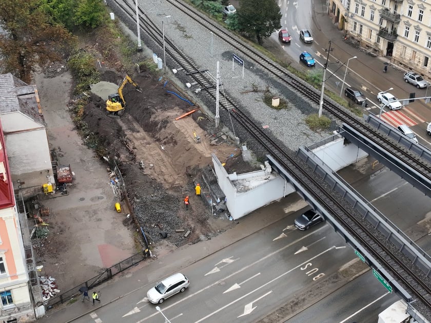 Usuwanie uszkodzeń po powodzi w Kłodzku