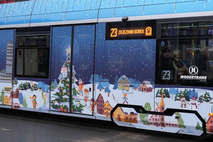 Świąteczny tramwaj MPK na trasie