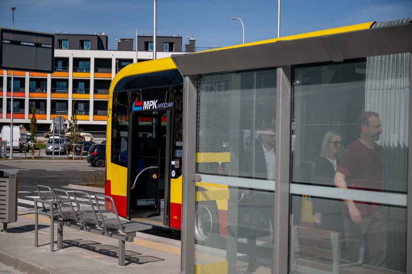 Nowa pętla przy ul. Kajdasza "Jagodno P+R"
