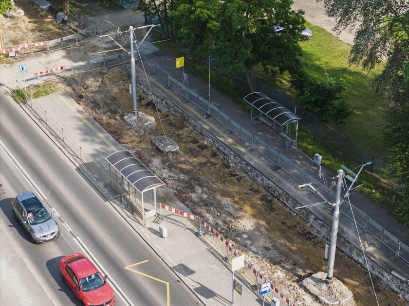 Remont torowiska na ulicy Kosmonautów. Zdjęcie z połowy czerwca