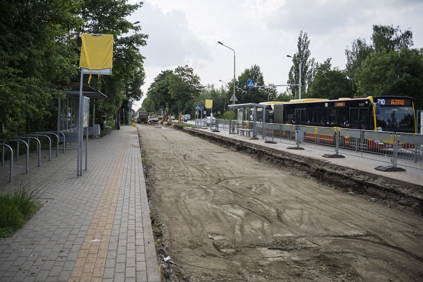 Remont torowiska na ulicy Kosmonautów