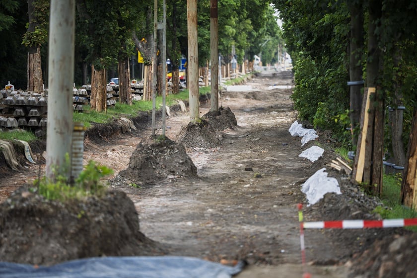 Remont torowiska na ulicy Kosmonautów