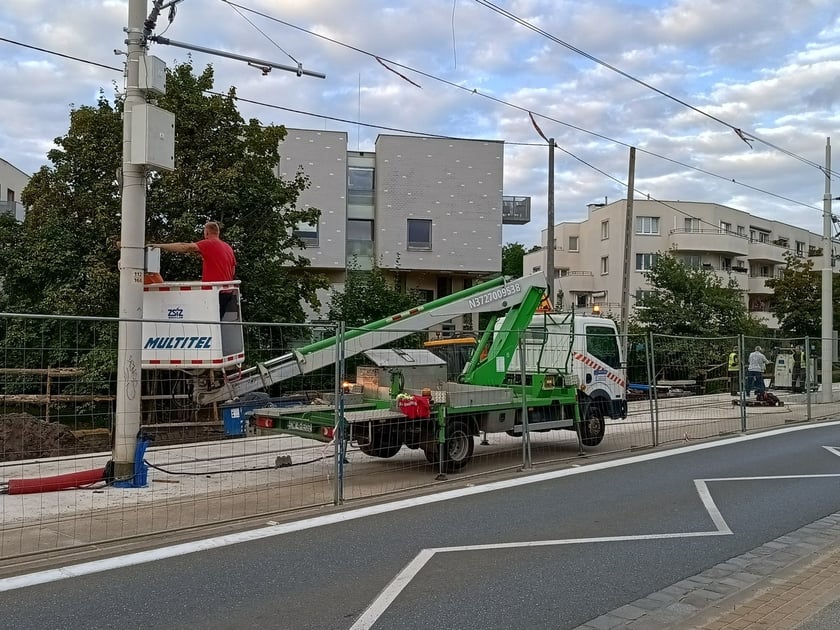 Budowa mijanki na ul. Przyjaźni. 16 września 2025 r.
